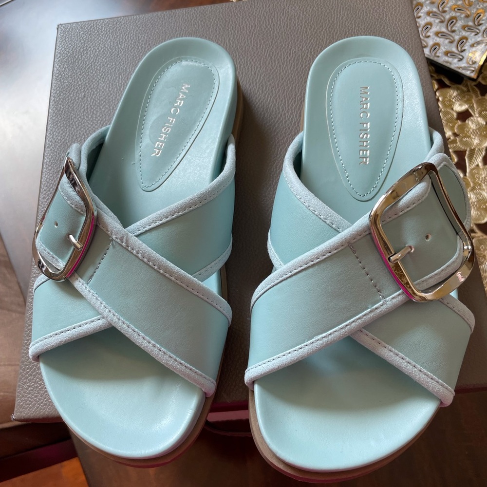 Marc Fisher Womens Hazaia Sandal NWOT